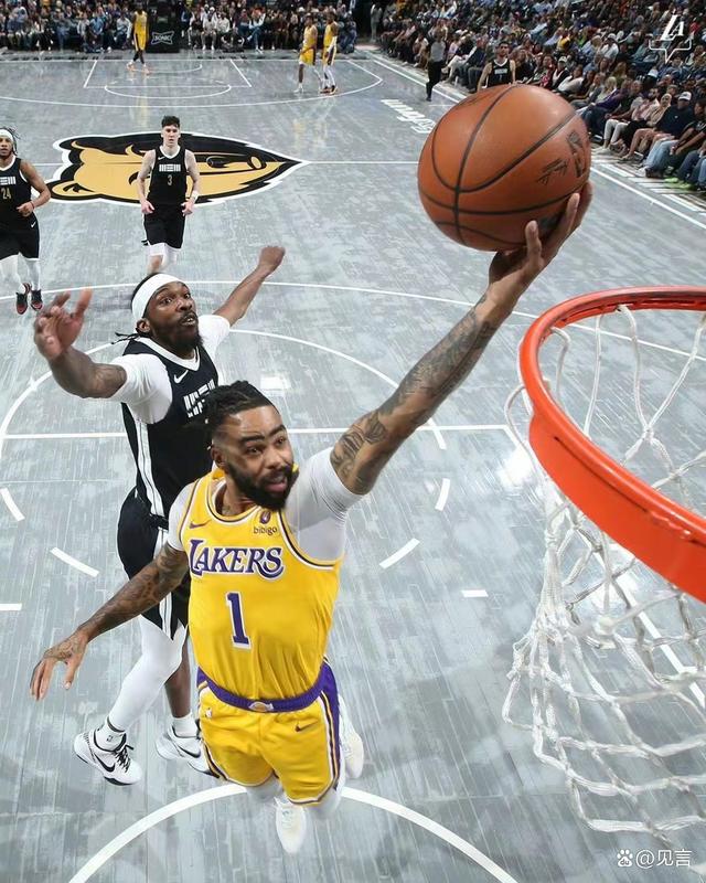 国王队发挥水准，击败对手连胜收官(国王队强吗)