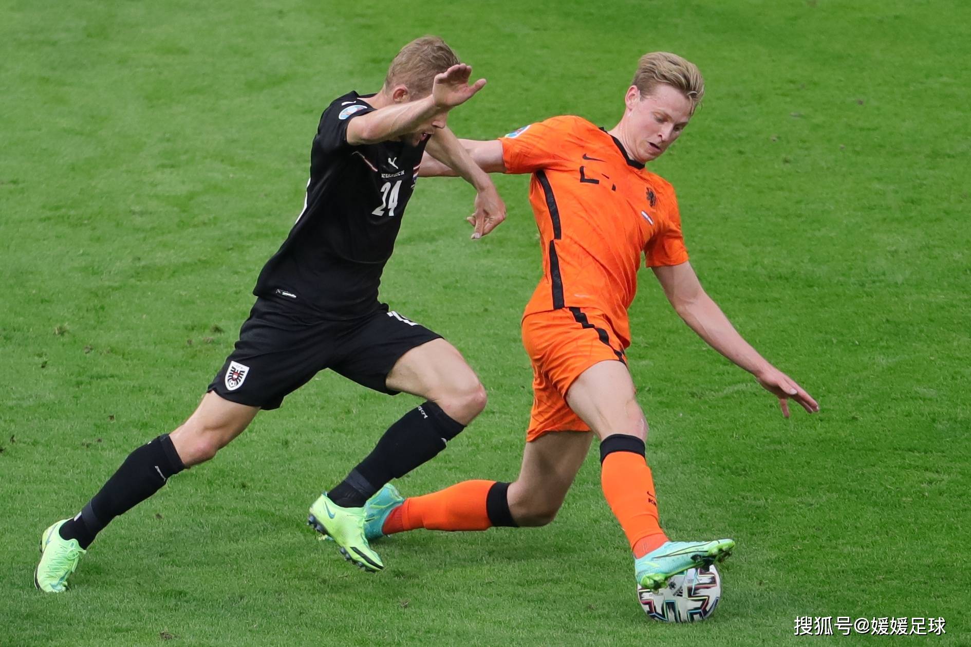 奥地利队在欧预赛中力克对手，晋级下一轮(奥地利队厉害吗)